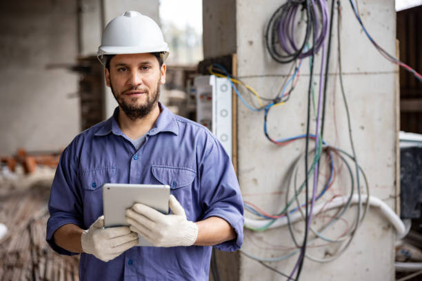 Best Emergency Electrical Repair  in Leisure City, FL